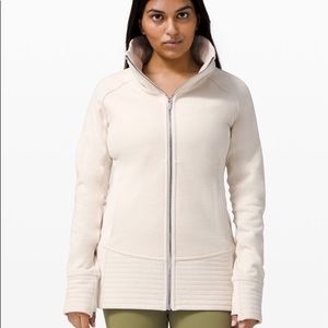 Women’s Lululemon full zip Radiant Jacket